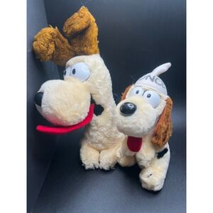 Vintage Odie and Pouch 1983 United Feature Syndicate Plush Dog Toys